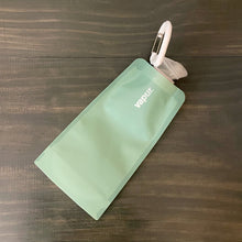 Load image into Gallery viewer, Vapur .7L Collapsible Water Bottle
