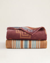 Load image into Gallery viewer, Pendleton San Marino/Stripe Organic Cotton Throw Gift Pack
